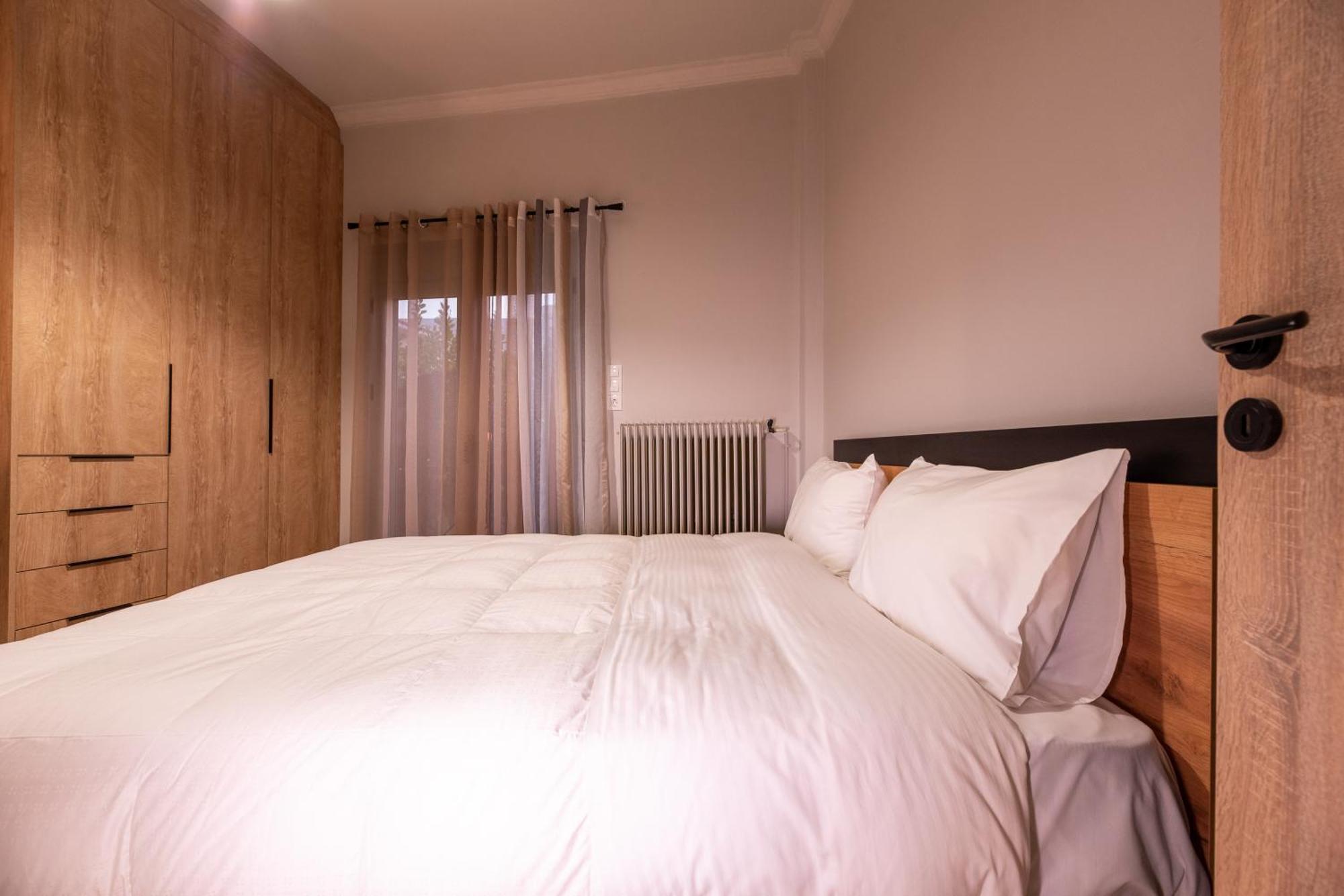 Apartment Stamos Airport *